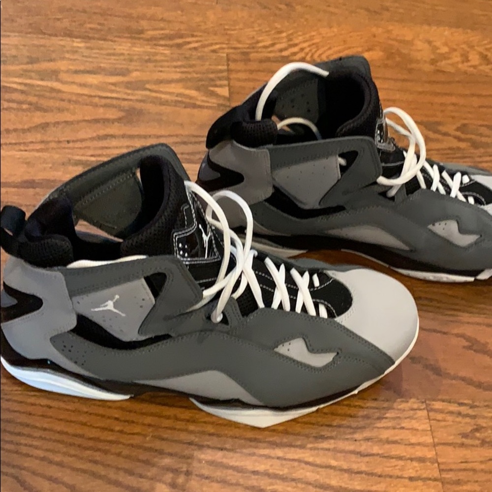 Men’s Jordan True Flight size 11.5